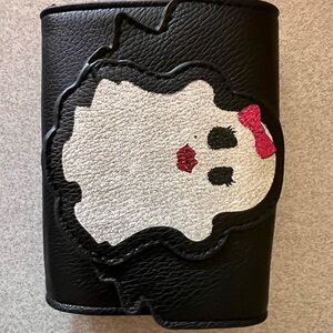 Betsey Johnson Kitsch Black Ghouls
Bifold Wallet Ghost